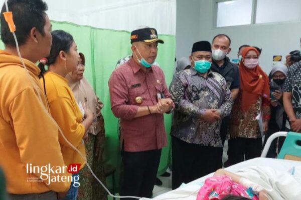 Pj Bupati Jepara Minta Kades dan Camat Peduli Kesehatan Warga