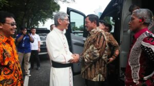 Nana Sudjana Kunjungi Jemaat Gereja Kristen Indonesia Gereformeerd Semarang di Hari Natal 1024x576 1