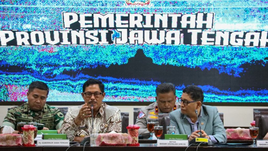 Pj Gubernur Jateng RUU 2025 Harus Membumi dengan Masukan dari Masyarakat 1024x576 1