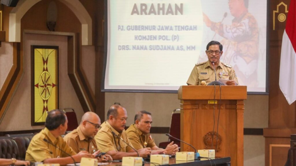 Pj Gubernur Jateng Tekankan Pentingnya Akuntabilitas dalam Pengelolaan APBD 1024x576 1