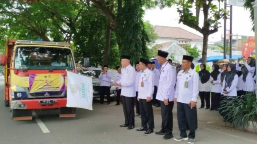 Distribusi Zakat oleh UPZ Kemenag Rembang 700 Paket Sembako Siap Disalurkan 1024x576 1