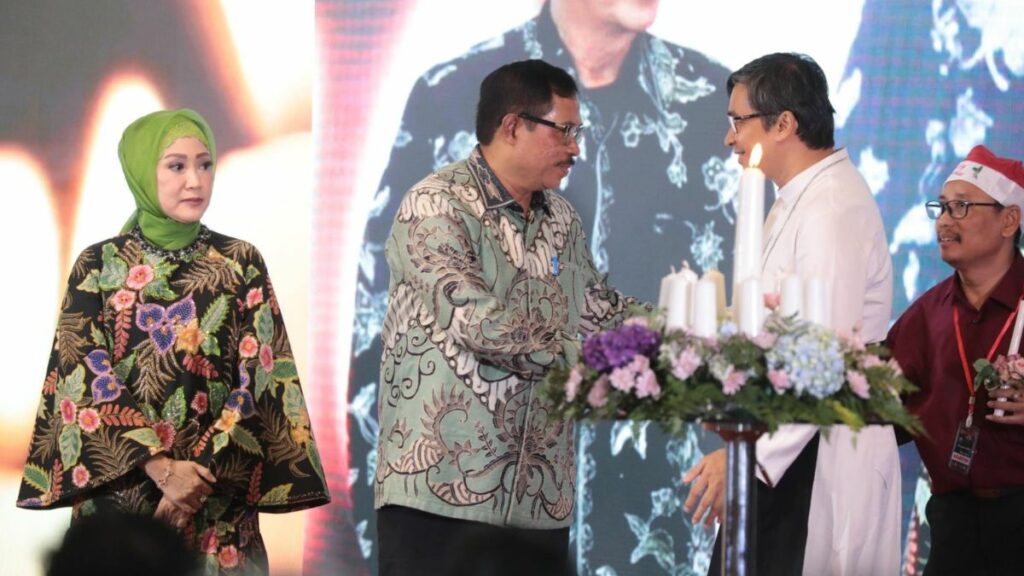 Ratusan Hadiri Puncak Natal dan Tahun Baru 2025 Toleransi Jawa Tengah Kian Erat 1024x576 1