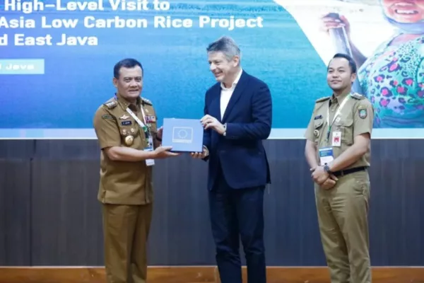 Gubernur Jateng Terima Dubes Uni Eropa Bahas Penguatan Pertanian Rendah Emisi 1024x576 1
