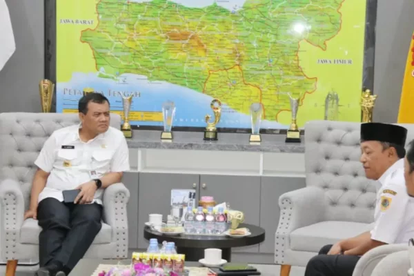 Koperasi Desa Merah Putih Siap Diluncurkan Gubernur Luthfi Kita Jalankan Perintah Presiden 1024x576 1