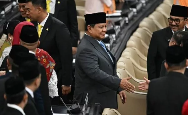 Bukan Pendidikan Prabowo Jadikan Pertahanan Prioritas dalam RAPBN 2026