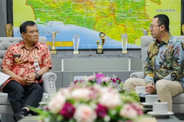 Pemprov Jateng Targetkan 1000 Sambungan Listrik Gratis untuk Warga Miskin pada 2025 1024x576 1