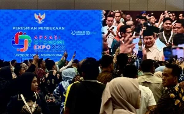 Presiden Prabowo Buka Pameran Apkasi Otonomi Expo 2025 di ICE BSD