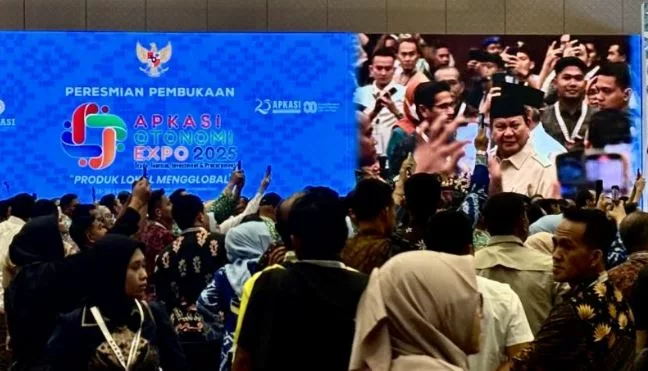 Presiden Prabowo Buka Pameran Apkasi Otonomi Expo 2025 di ICE BSD