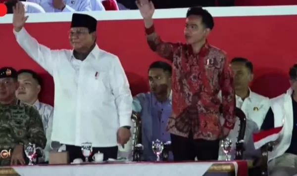 Presiden Prabowo Lepas Peserta Pawai Karnaval Kemerdekaan di Monas