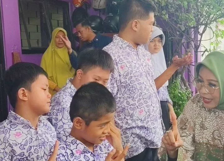 Istri Mensos Apresiasi Hasil Karya Anak SLB di Solo