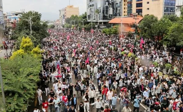 Militer Nepal Ambil Alih Kekuasaan Usai Aksi Protes Berujung Kematian