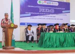 Sekda Jateng Ajak Mahasiswa Undaris Fokus Kuliah dan Tunda Pernikahan