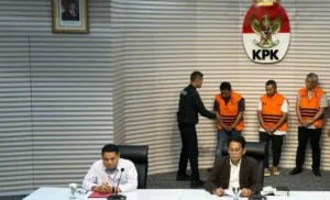 Gubernur Riau Resmi Jadi Tersangka Pakai Uang Pemerasan untuk ke Luar Negeri