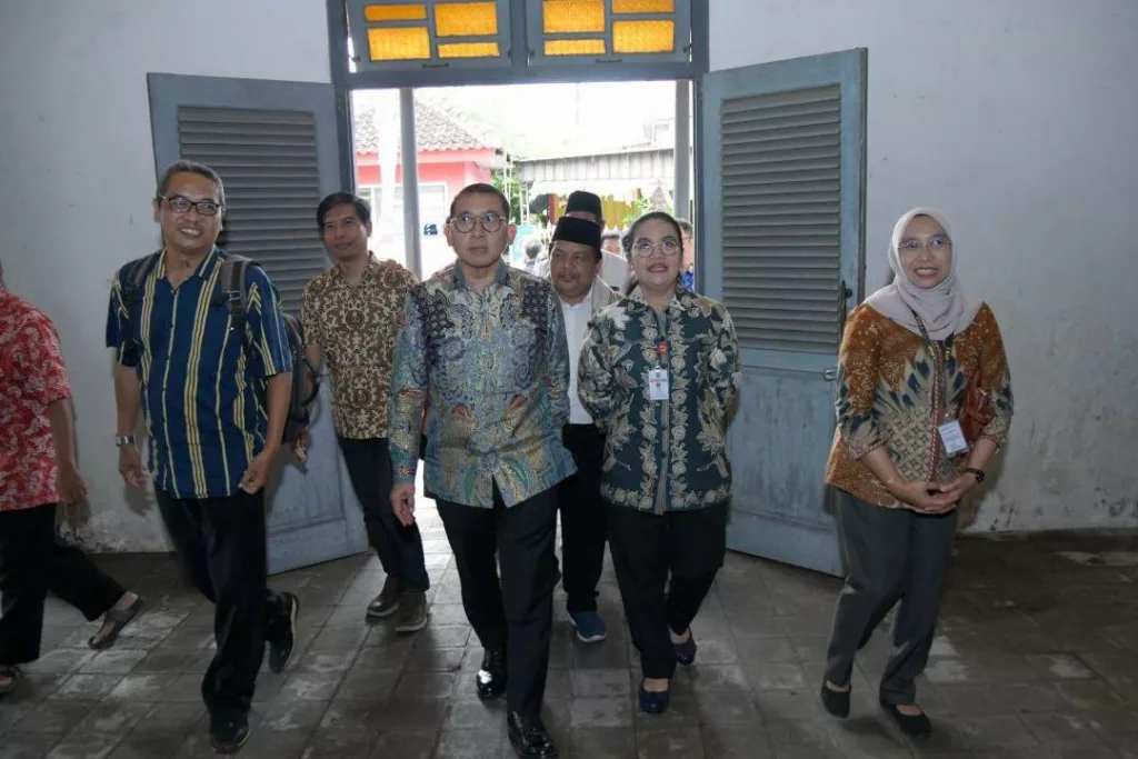 Menbud Siapkan Revitalisasi Gedung Sarekat Islam di Semarang pada 2026 1024x683 1